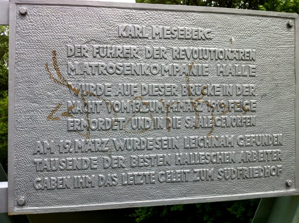 Gedenktafel Meseberg Hafenbahnbrücke Halle