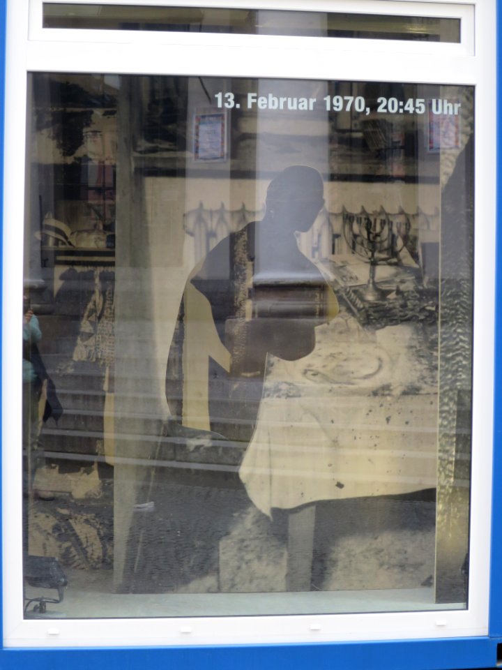 Gedächtnis-Container Gärtnerplatz 12
