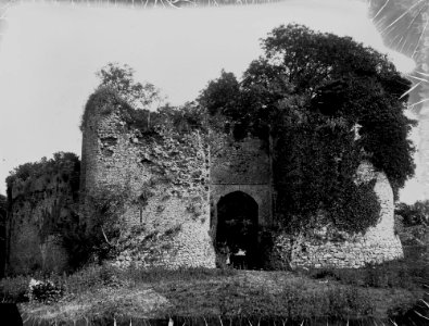 Gatehouse of Pen-rhys Castle, Gower