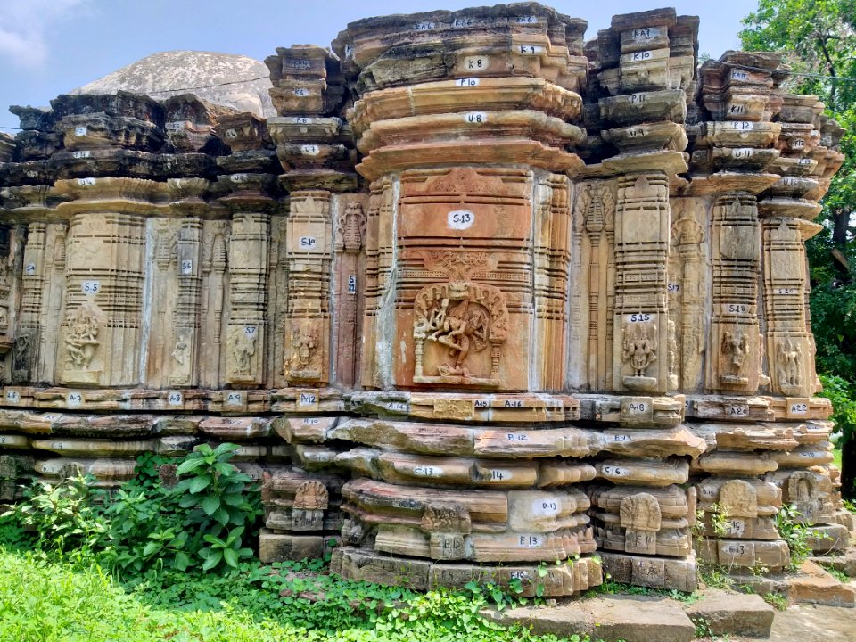Gautamesvara temple Manthani, Telangana - 8