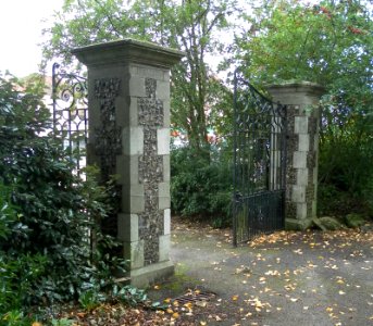 Gate Piers at Preston Manor, Preston Drove, Preston Village, Brighton (October 2011)