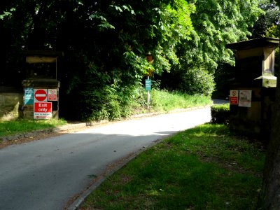 Gate Piers And Walls At South Lodge, Roundhay Hall Hospital