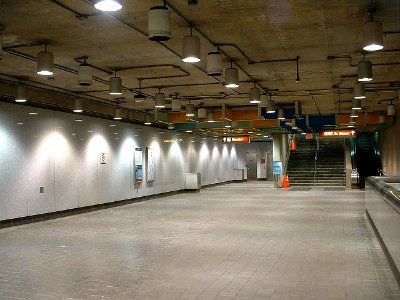 Gateway Center subway station, 2009-10-30, exit to street