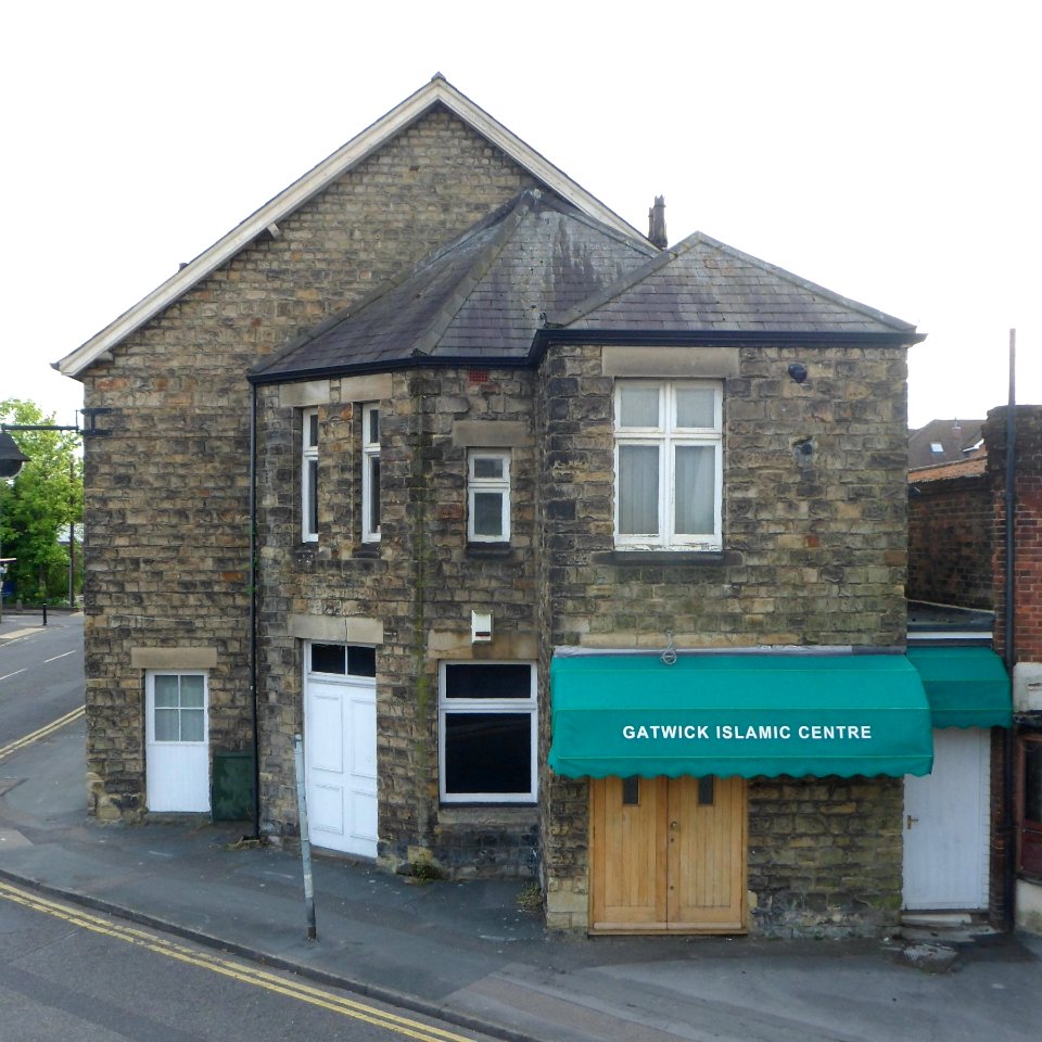 Gatwick Islamic Centre and Mosque, High Street, Horley (June 2013)