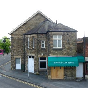 Gatwick Islamic Centre and Mosque, High Street, Horley (June 2013) (3)