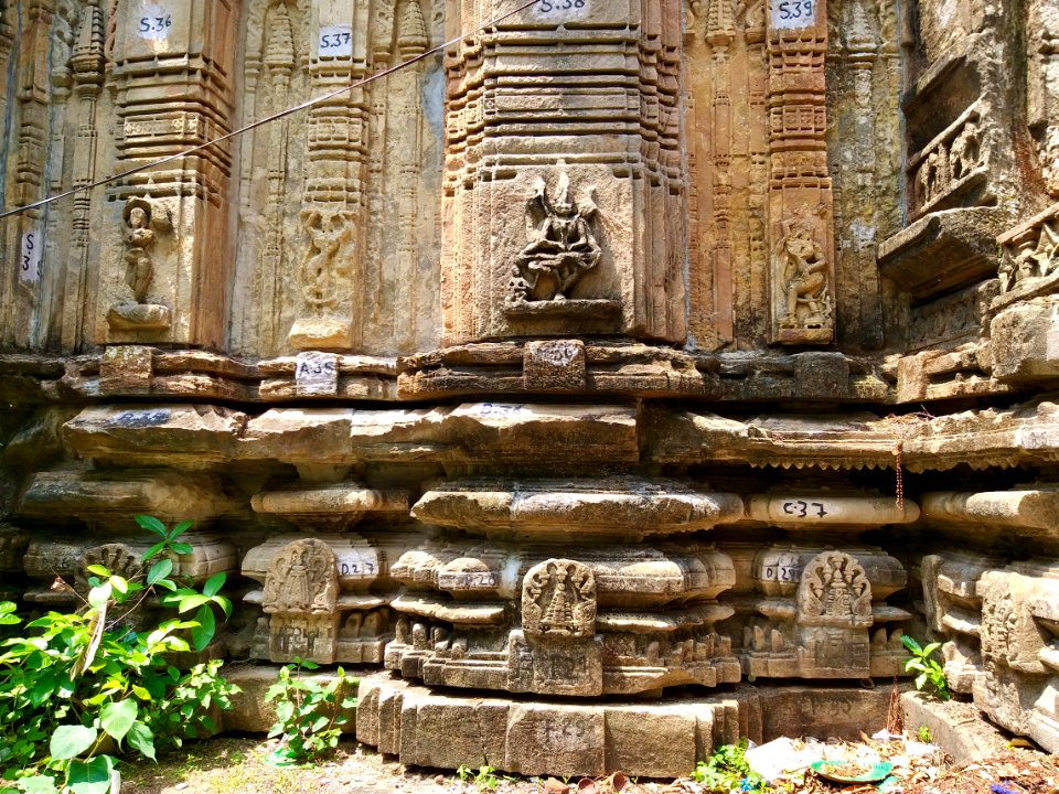 Gautamesvara temple Manthani, Telangana - 12
