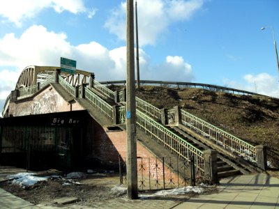 Gdańsk – żółty wiadukt schody (2)