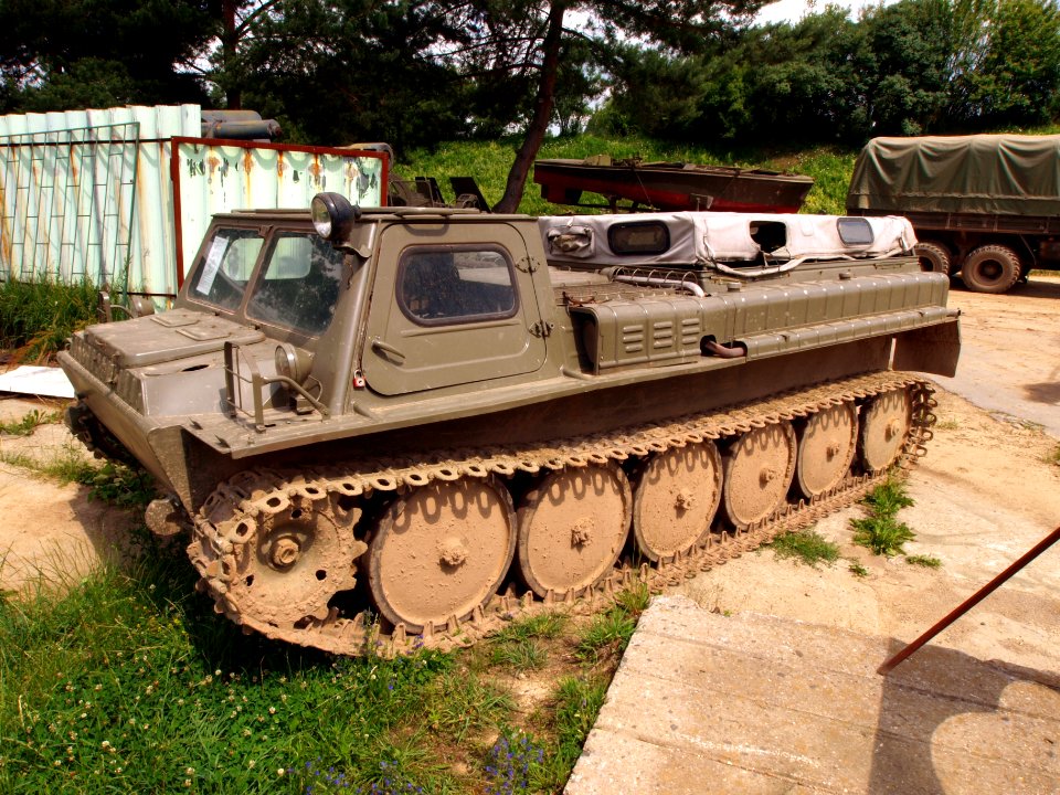 GAZ 77 GTSM pic1