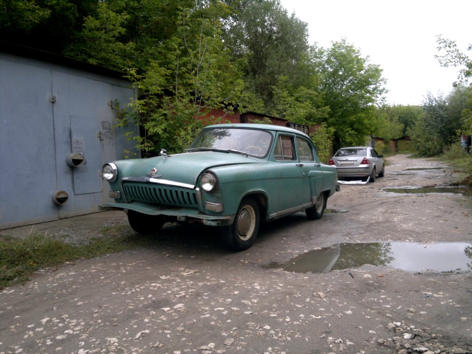 GAZ-M21i-1959-seawave color front