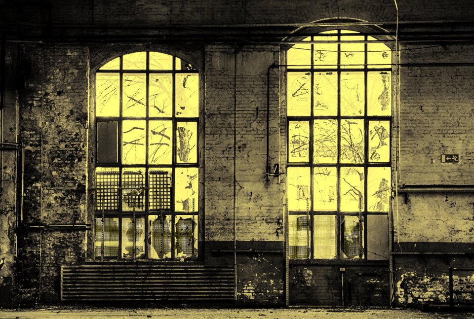 Facade broken glass