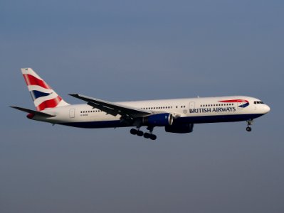 G-BZHB landing at Schiphol (AMS - EHAM), The Netherlands, pic2