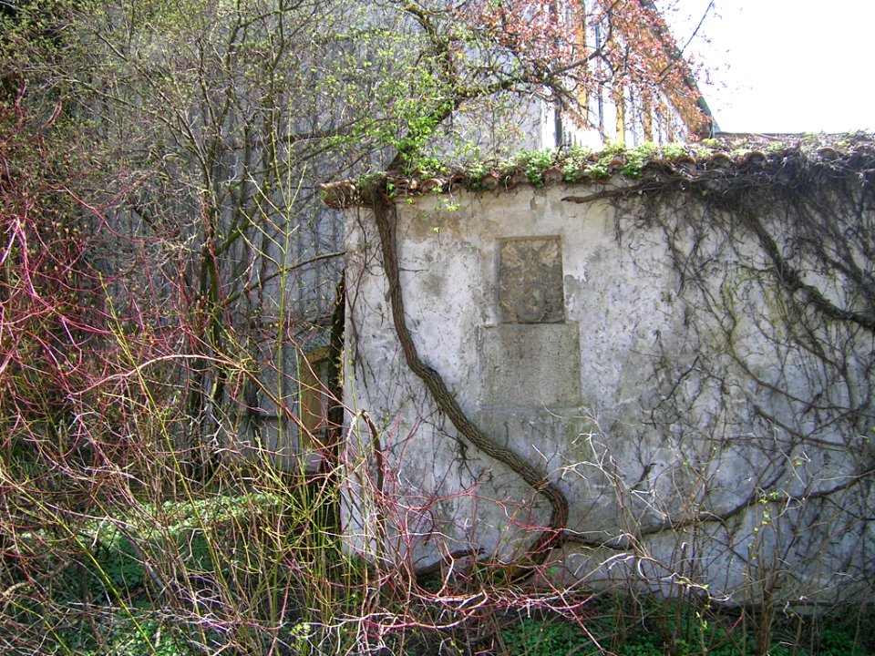 Gartenmauer des Pfarrhofes (Feldkirchen-Westerham)