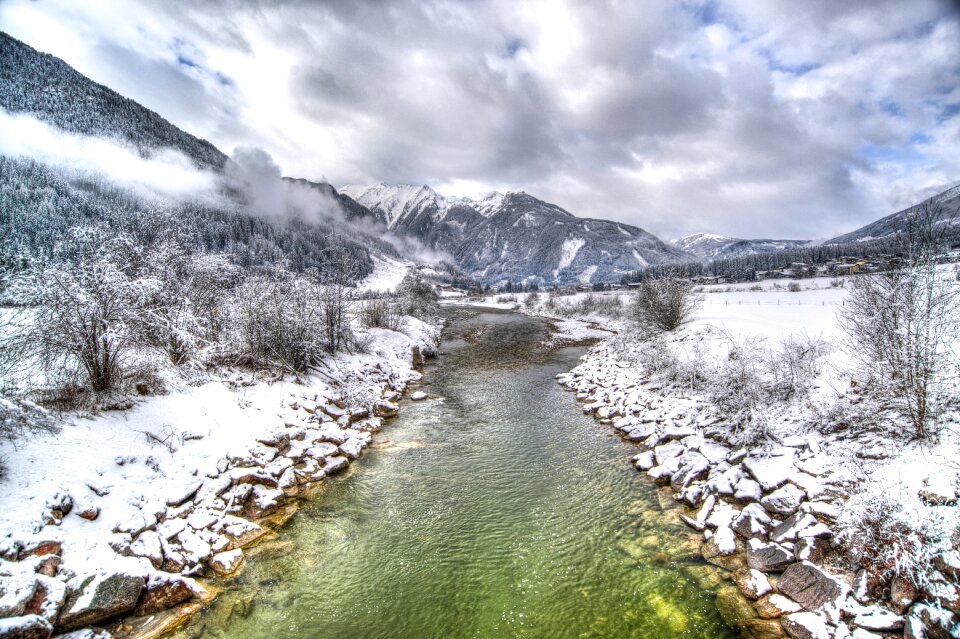 Hdr cold snow