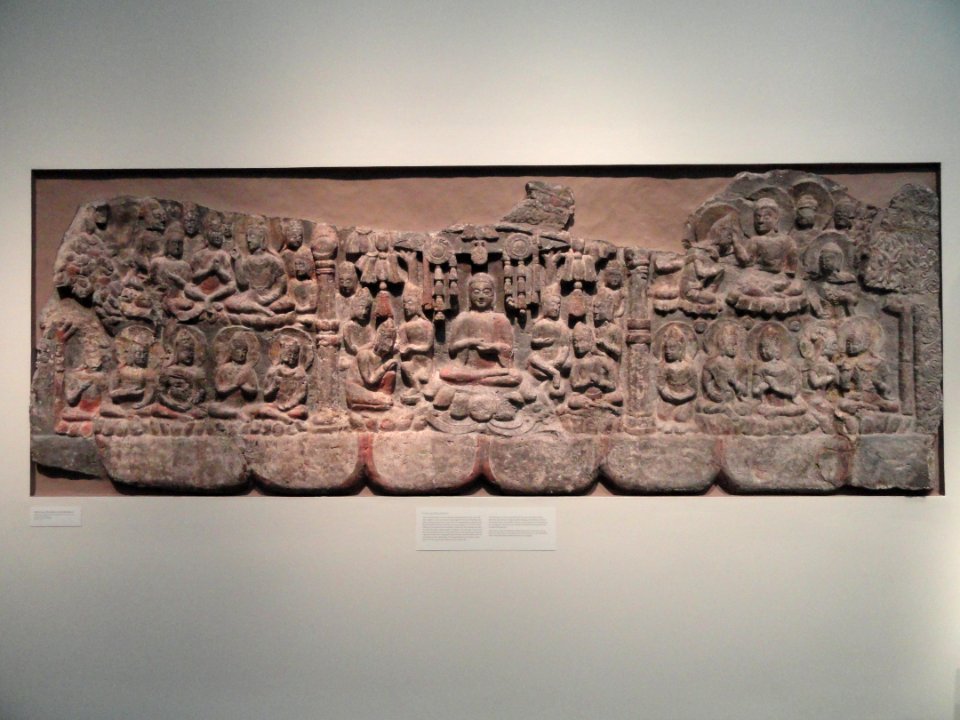 Gathering of Buddhas and Bodhisattvas, Hebei province, Fengfeng, southern Xiangtangshan Cave Temples, Cave 2, Northern Qi dynasty, 550-577 AD, limestone with traces of pigment - Freer Gallery of Art - DSC05707