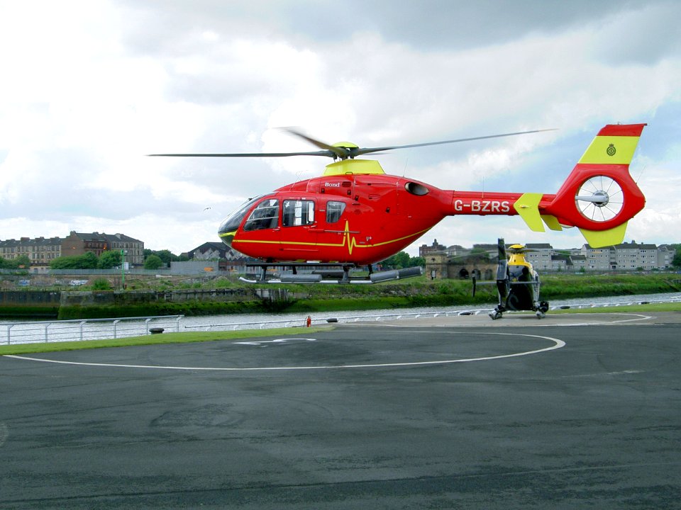G-BZRS pic2