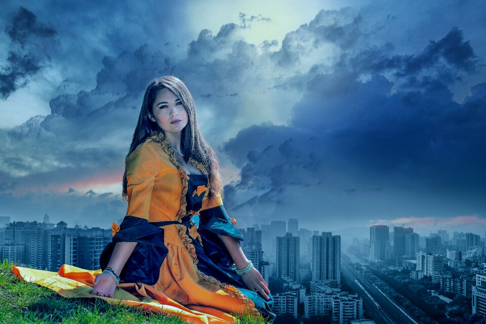 City incomprehension beauty girl