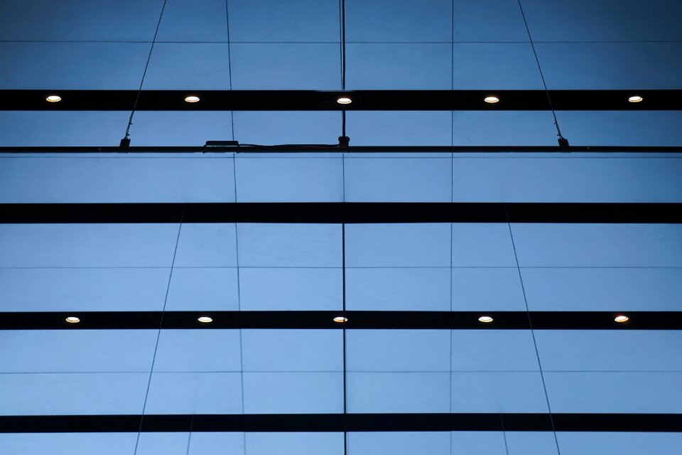 Geometry monotonous low profile