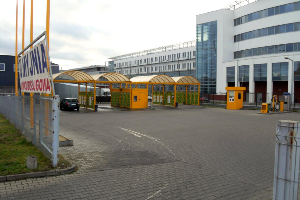 Gdańsk Oliwa aleja Grunwaldzka – myjnia samochodowa