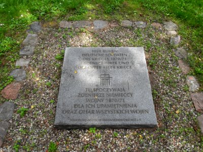 Gdańsk Cmentarz Garnizonowy - grób żołnierzy niemieckich z wojny francusko-pruskiej