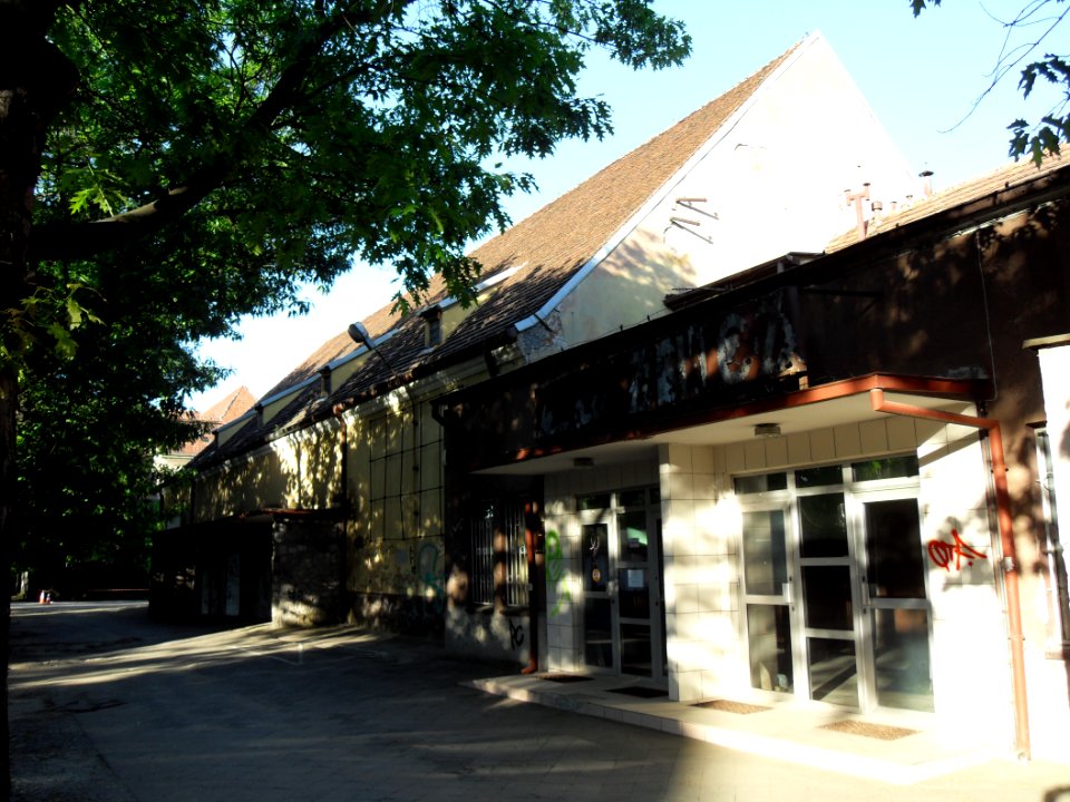 Gdańsk dawne kino Znicz (2)