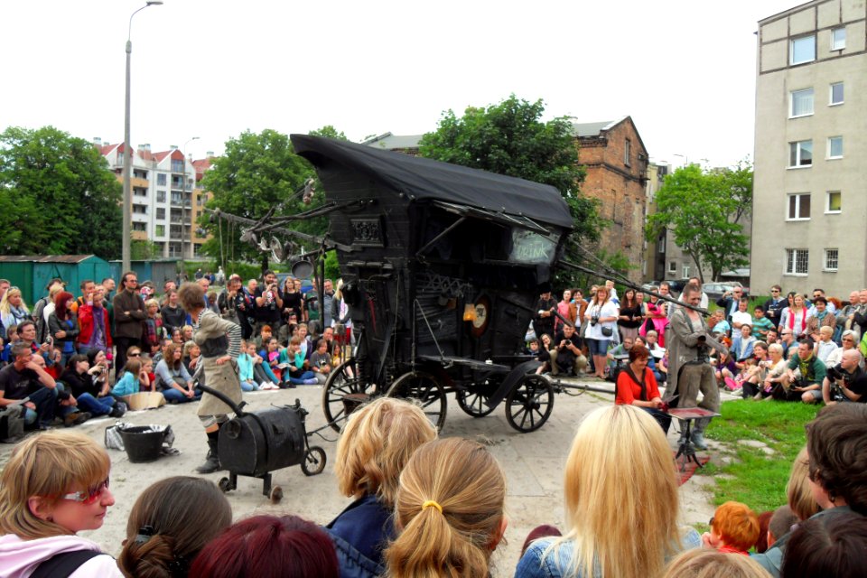 Gdańsk Dolne Miasto Międzynarodowy Festiwal Teatrów Plenerowych i Ulicznych FETA 2012