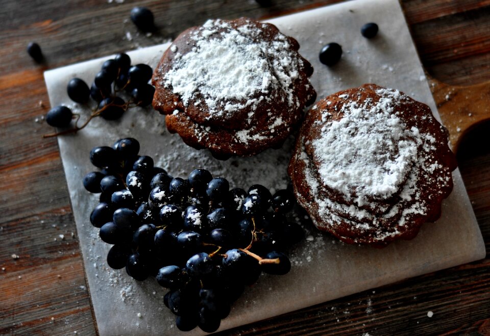 Powdered sugar baking dessert