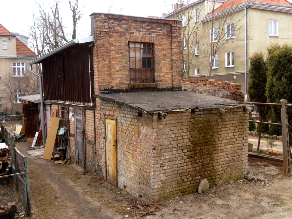 Gdańsk ulica Obrońców Westerplatte 10 - podwórko