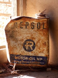 Repsol old rusty photo