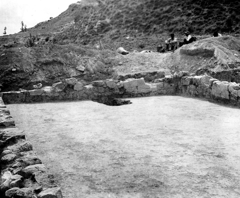 Geometriska cementgolvet. Ajios Jakovos - SMVK - C02359