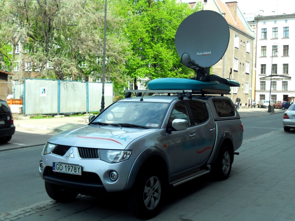 Gdańsk ulica Tokarska (Mitsubishi L200 Radio Gdańsk)
