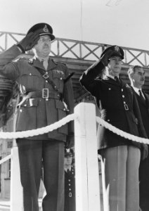 Generaal Winterton , Engelse opperbevelhebber te Triest, Bestanddeelnr 906-0936