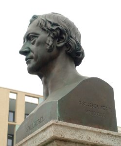 Georg Wilhelm Friedrich Hegel by Gustav Blaeser - Hegelplatz, Berlin, Germany - DSC02396
