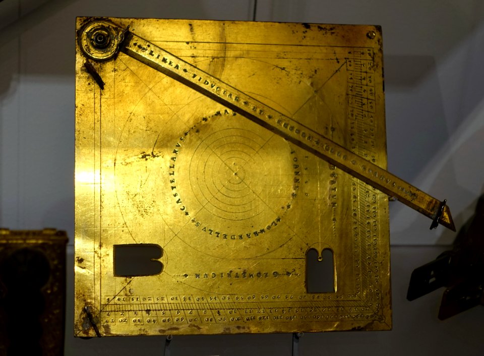 Geometrical square, by Johannes Masse, Castello, Lombardy, Italy, 1559 - Putnam Gallery - Harvard University - DSC07924