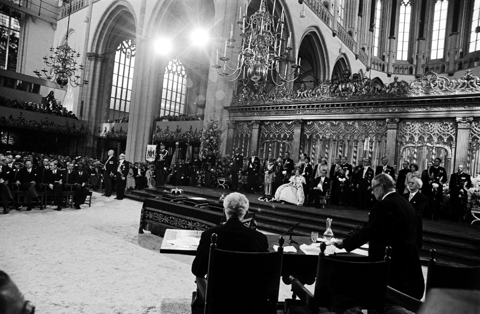 Genodigden in de Nieuwe Kerk, Bestanddeelnr 930-9431