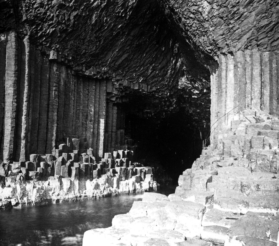Geologie, grotten, pingalgrot, Staffa, Groot-Brittannië, Bestanddeelnr 193-0301