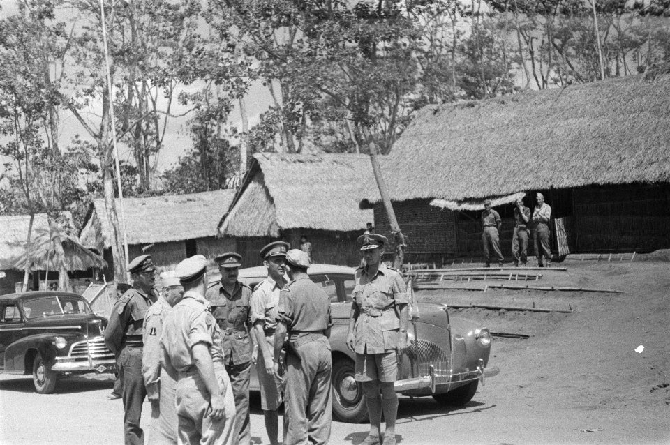 Generaal Doorman, generaal Buurman van Vreeden, adjudant-generaal kolonel van Ho, Bestanddeelnr 65A-1-4
