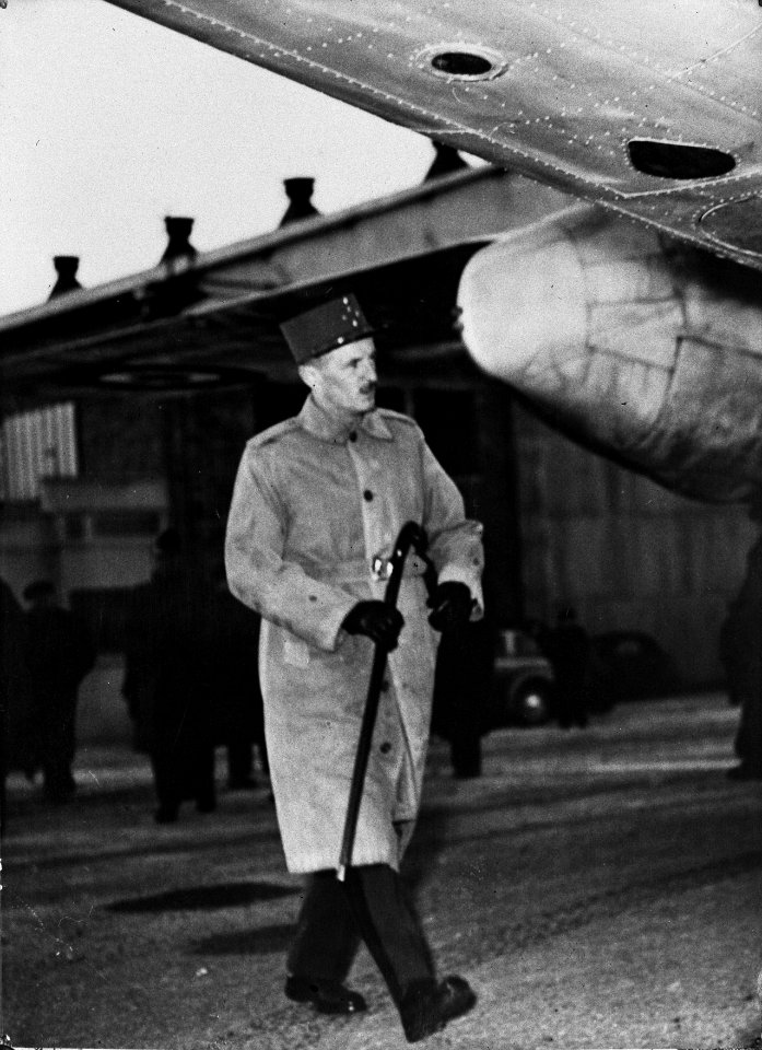 Generaal Leclerc vertrekt naar Vietnam, Bestanddeelnr 901-9796