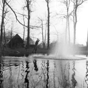 Generaal Kruls bezoekt officiers- en onderofficiersopleidingskamp in Bloemendaal, Bestanddeelnr 901-4929