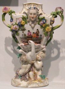 German hard-paste porcelain potpourri vase, c. 1755, possibly Meissen, Honolulu Museum of Art