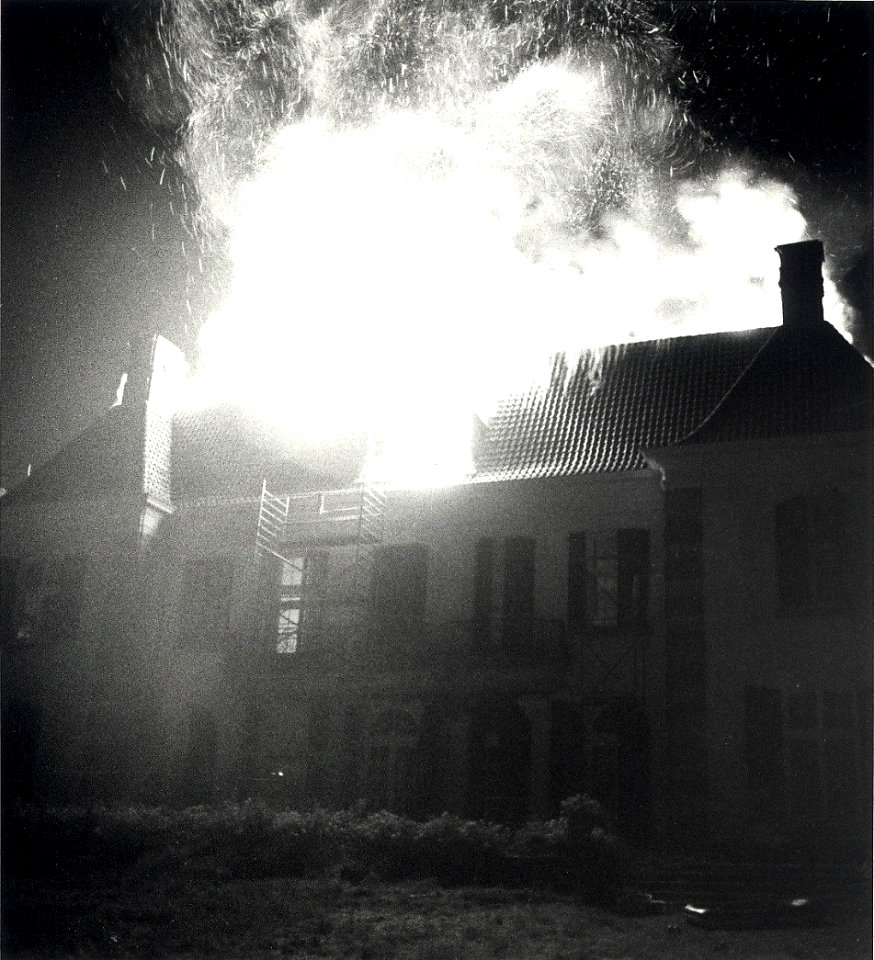 Geschonken in 1986 door fotograaf C. de Boer. Identificatienummer 54-021391, NL-HlmNHA 1478 25900 K 38