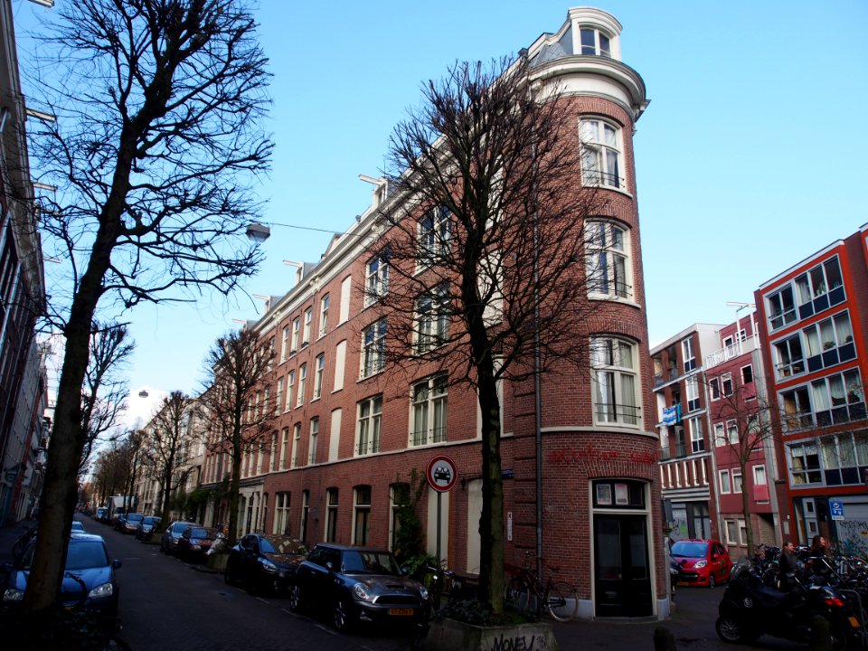 Gerard Doustraat hoek Quellijnstraat pic1