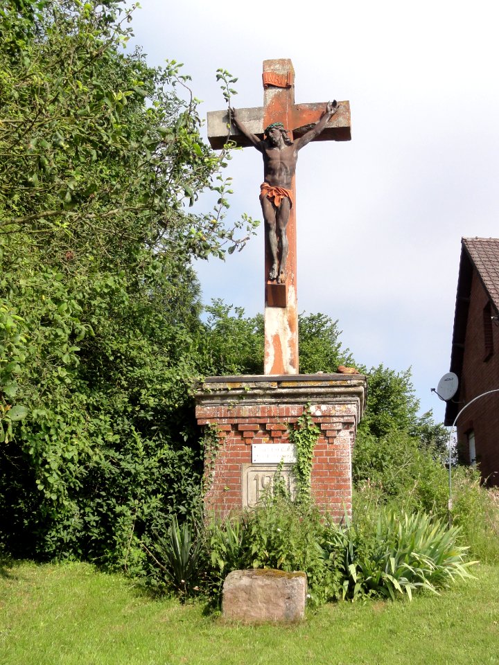 Gercy (Aisne) croix de chemin à Cambron