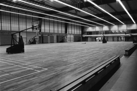 Gerenoveerde Apollohal in Amsterdam zal morgen heropend worden interieur Apolloh, Bestanddeelnr 933-1543