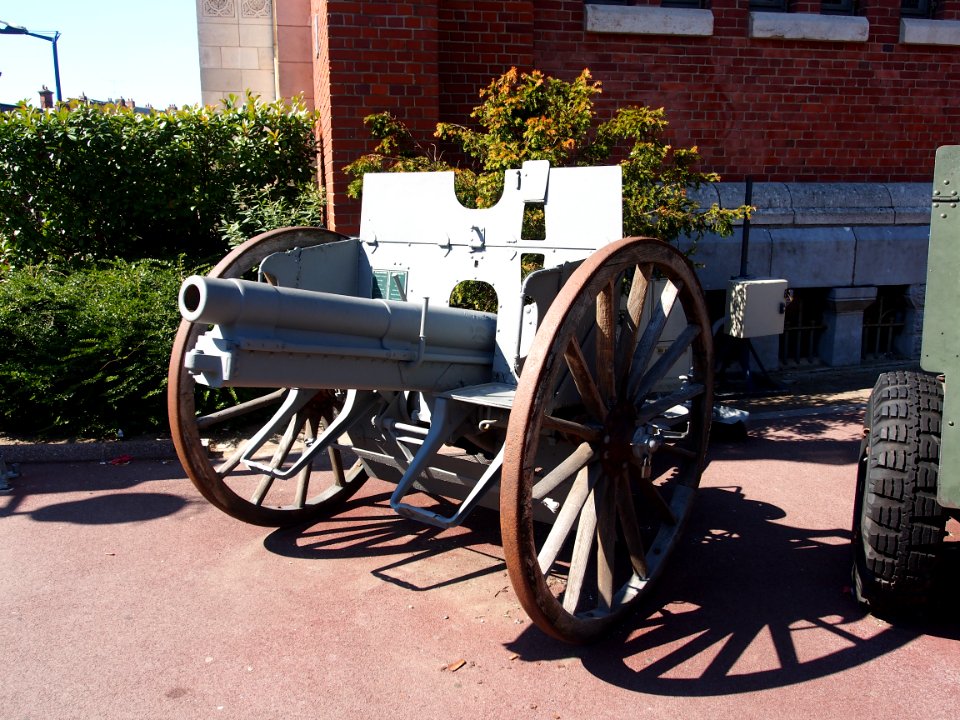 German field gun 96, Musée Somme 1916, pic-129