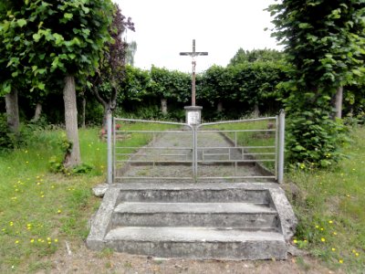 Gergny (Aisne) croix de chemin