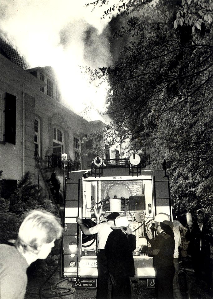 Geschonken in 1986 door fotograaf C. de Boer. Identificatienummer 54-023935, NL-HlmNHA 54023935