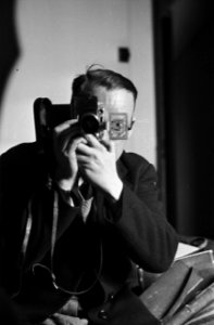 Geoff Charles self portrait, 1945