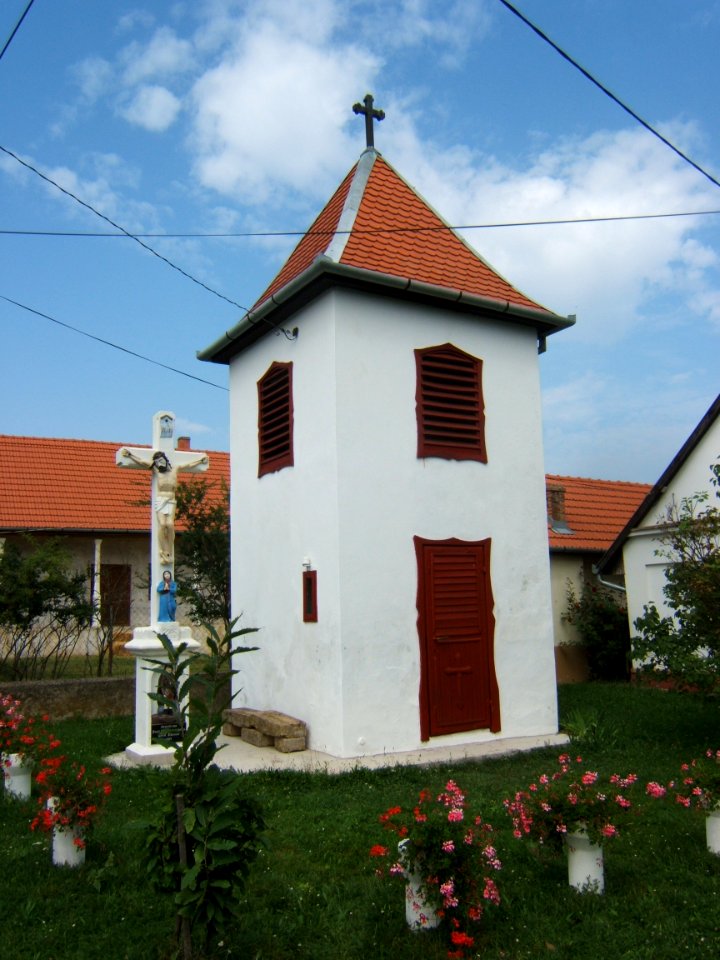 Geresdlak, kisgeresdi harangtorony