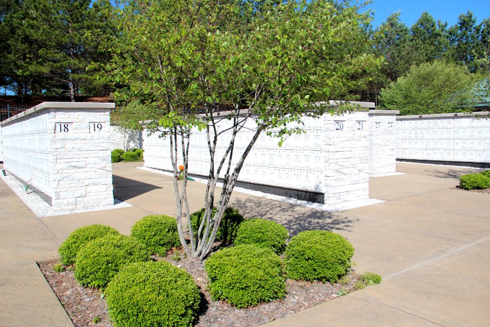 Georgia National Cemetery columbarium, May 2017 2