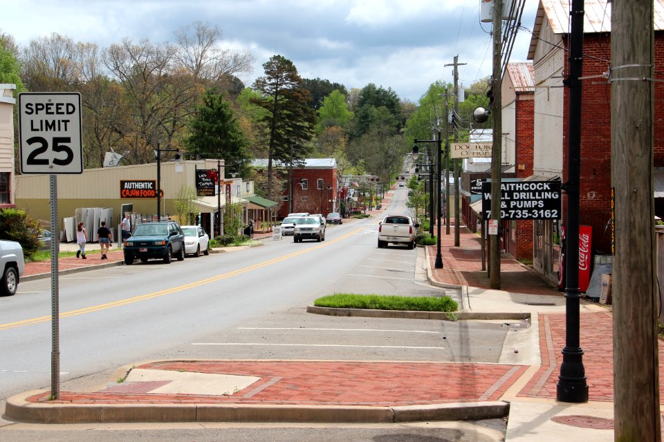 Georgia State Route 372 in Ball Ground